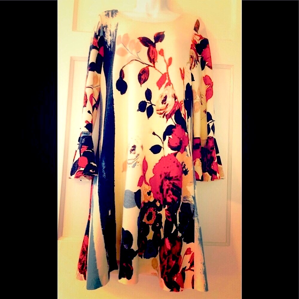 Bell-sleeve unique Maeve dress